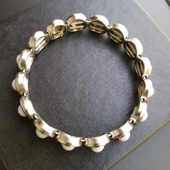 Bracelet - Picture 3 of 3